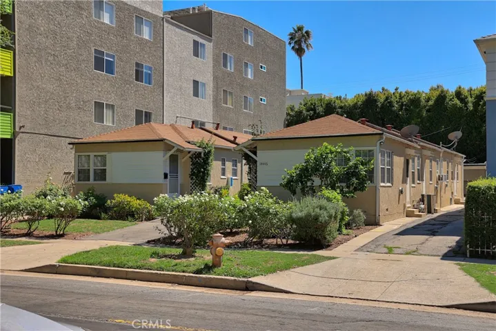14446 Dickens Street, Sherman Oaks, California 91423
