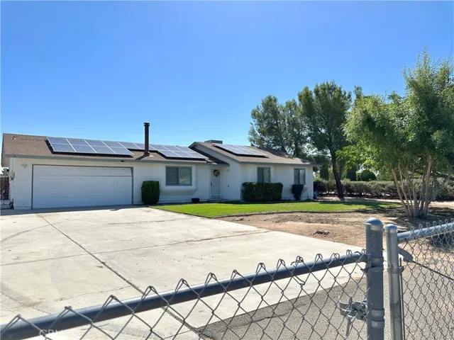 10915 Merino Avenue, Apple Valley, California 92308