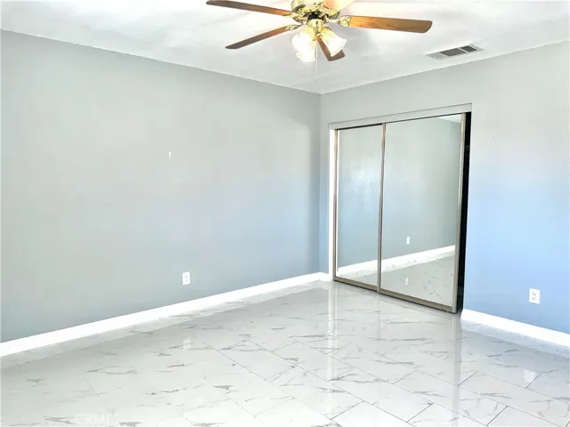 10915 Merino Avenue, Apple Valley, California 92308