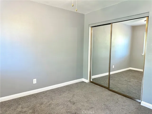 10915 Merino Avenue, Apple Valley, California 92308