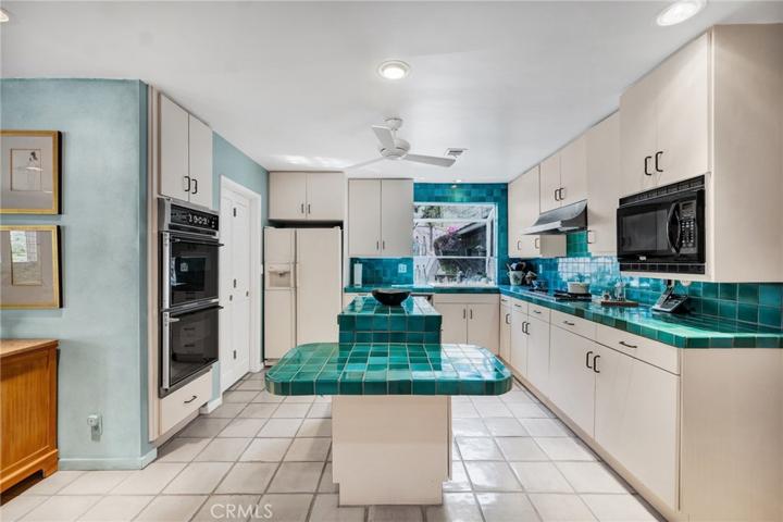 7179 Rivol Road, West Hills, California 91307