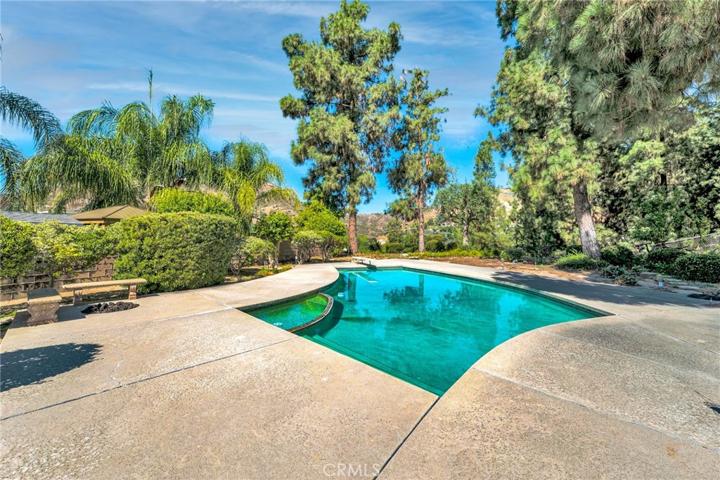 7179 Rivol Road, West Hills, California 91307