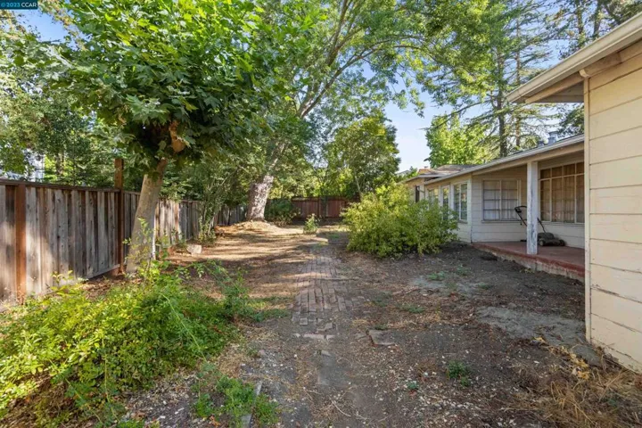 329 Glorietta Blvd, Orinda, California 94563