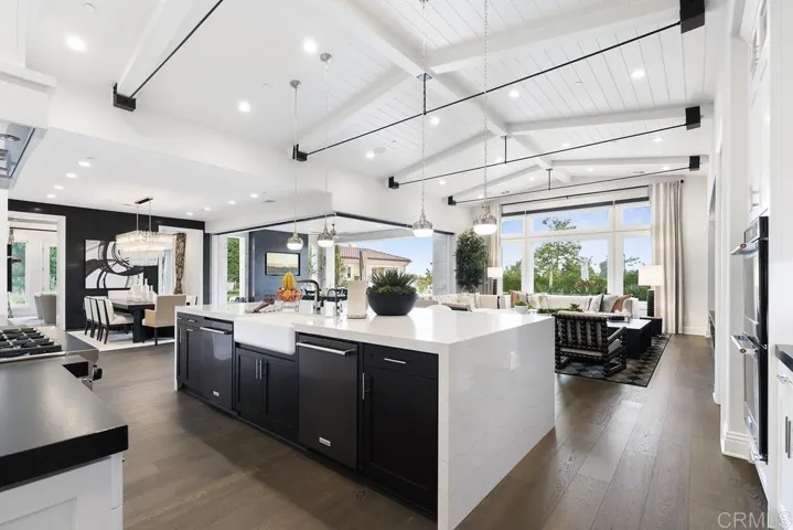 15527 Artesian Ridge Rd., San Diego, California 92127