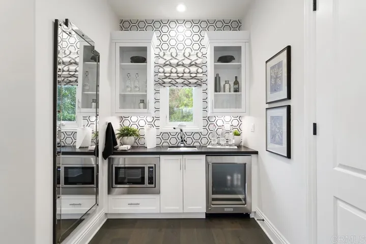 15527 Artesian Ridge Rd., San Diego, California 92127