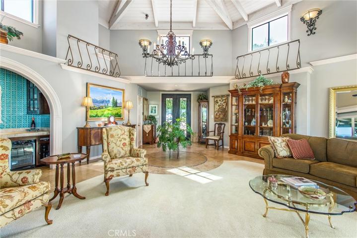 2010 Vinton Way, Redlands, California 92373