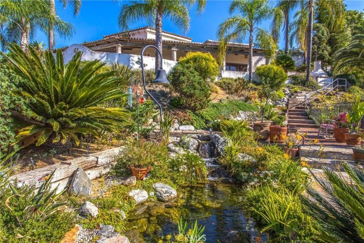 2010 Vinton Way, Redlands, California 92373