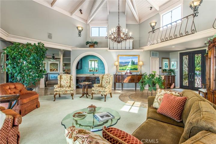 2010 Vinton Way, Redlands, California 92373
