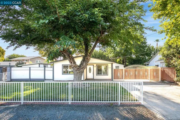 3439 Sanford, Concord, California 94520