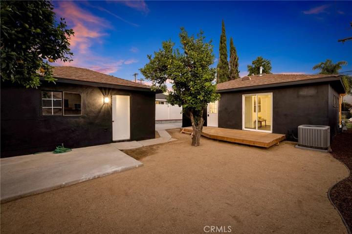 1115 Orange Grove Avenue, San Fernando, California 91340