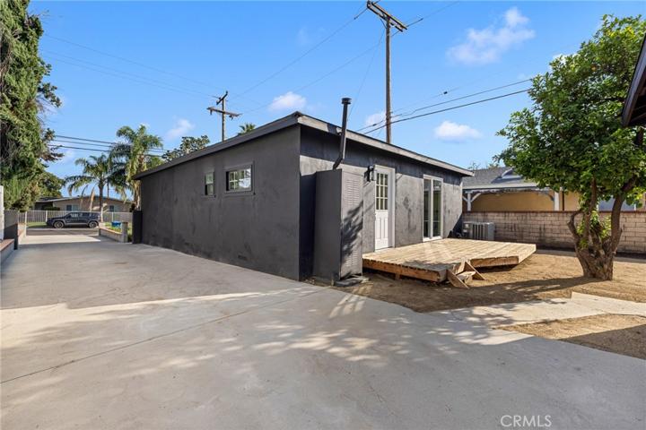 1115 Orange Grove Avenue, San Fernando, California 91340