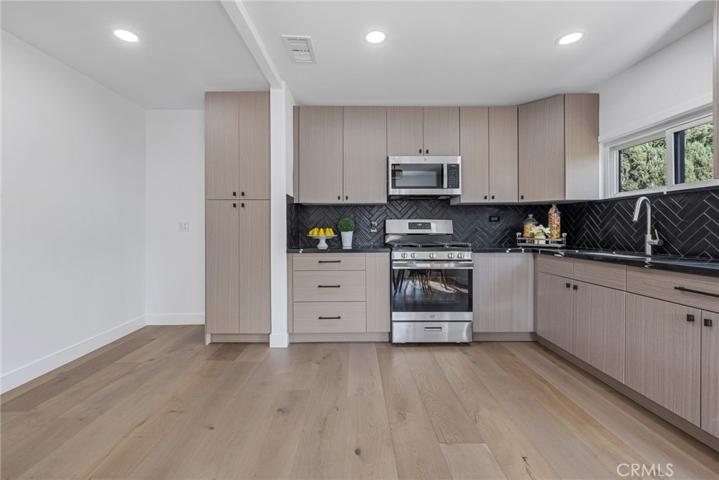 1115 Orange Grove Avenue, San Fernando, California 91340