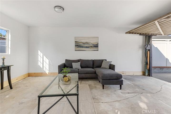 1115 Orange Grove Avenue, San Fernando, California 91340