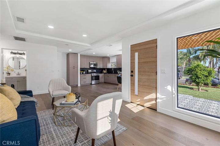 1115 Orange Grove Avenue, San Fernando, California 91340