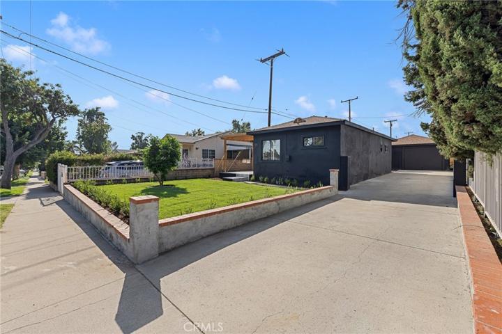 1115 Orange Grove Avenue, San Fernando, California 91340