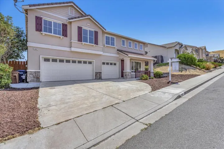 1067 Muir Creek Drive, Pittsburg, California 94565
