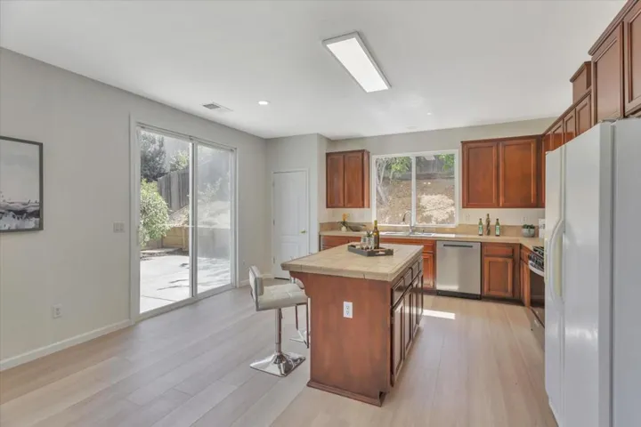 1067 Muir Creek Drive, Pittsburg, California 94565