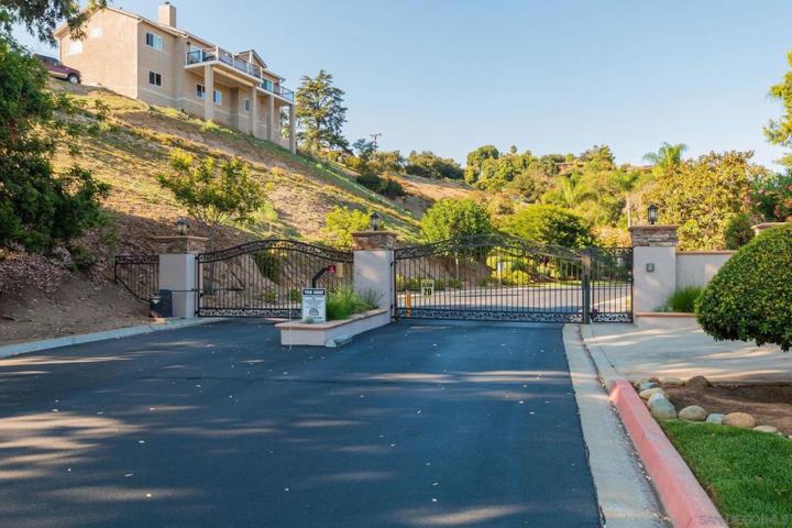 2640 Secret Lake Ln, Fallbrook, California 92028