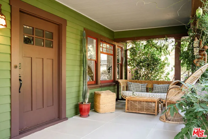 135 N San Marino Avenue, Pasadena, California 91107