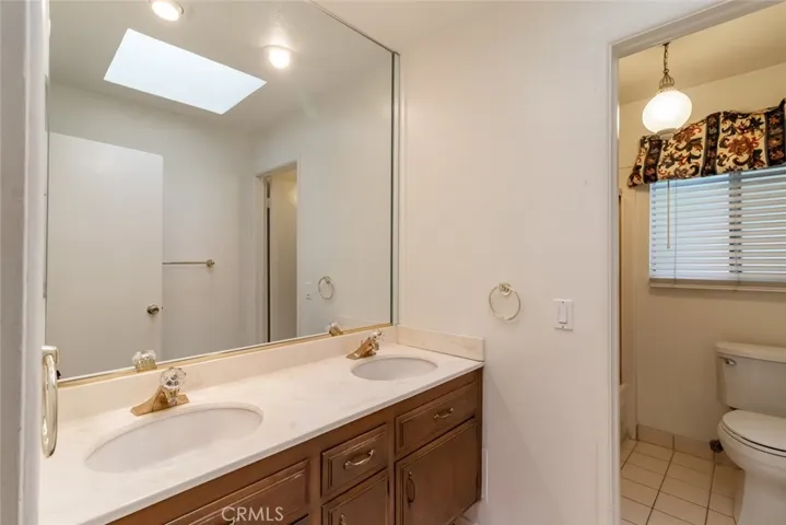 HALL GUEST BATH
