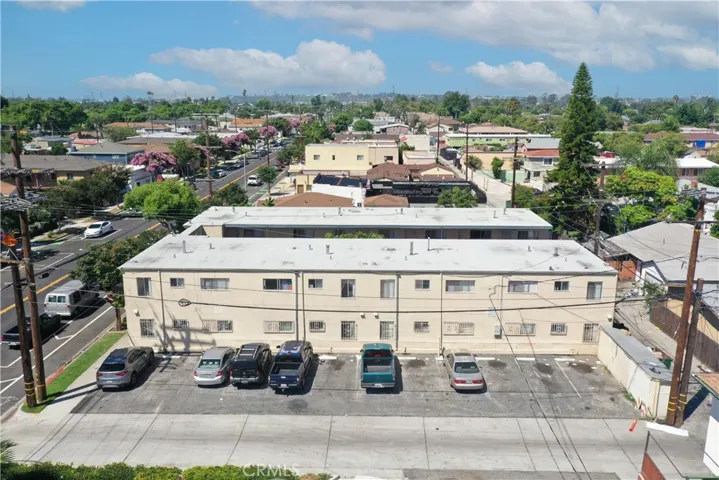 477 E South Street, Long Beach, California 90805