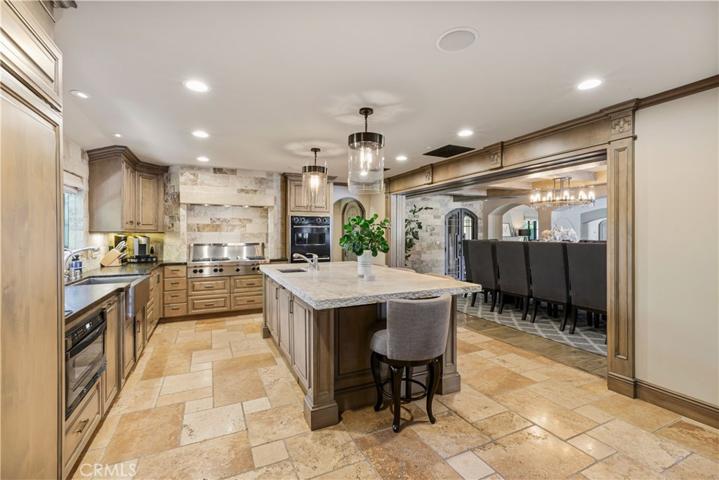 4255 Country Club Drive, Long Beach, California 90807