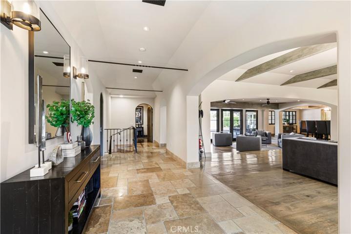 4255 Country Club Drive, Long Beach, California 90807