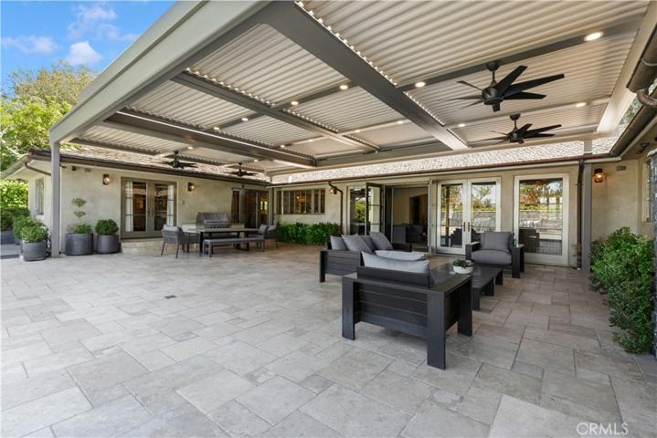 4255 Country Club Drive, Long Beach, California 90807