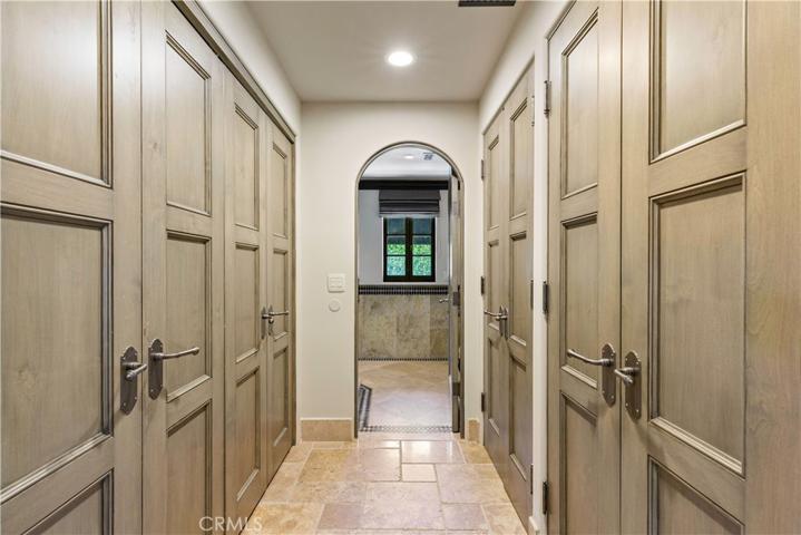 4255 Country Club Drive, Long Beach, California 90807