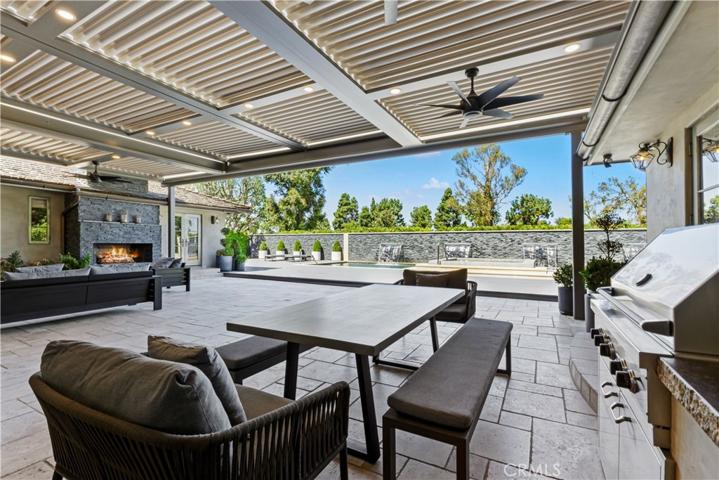 4255 Country Club Drive, Long Beach, California 90807