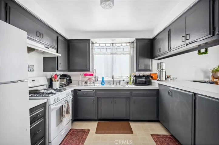 4908 Seashore Drive, Newport Beach, California 92663