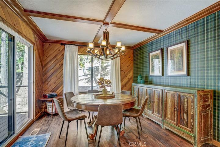 27470 Cedarwood Drive, Lake Arrowhead, California 92352