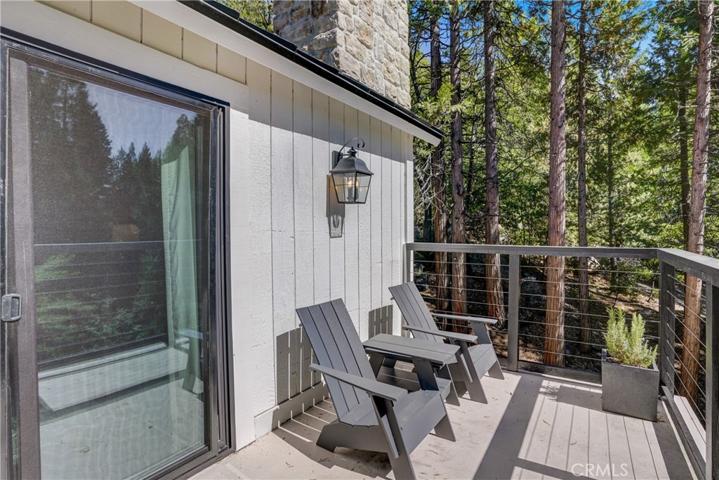 27470 Cedarwood Drive, Lake Arrowhead, California 92352