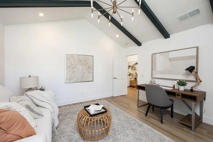 6243 Camino Corto, San Diego, California 92120