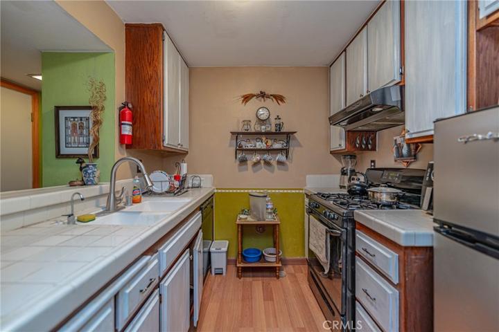 7324 Quill Dr Unit 44, Downey, California 90242