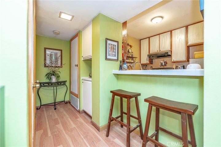 7324 Quill Dr Unit 44, Downey, California 90242
