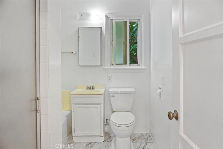 Bathroom add'l picture