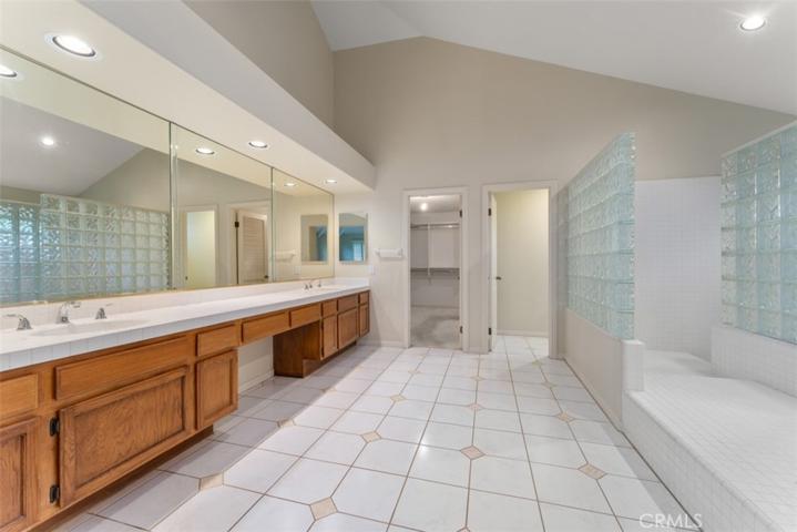Primary ensuite bathroom