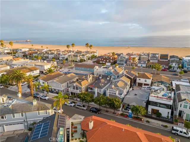 609 W Bay Avenue, Newport Beach, California 92661