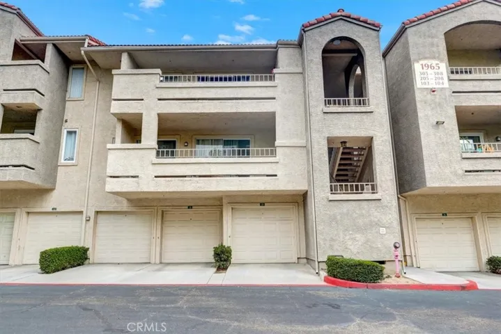 1965 Las Colinas Circle Unit 308, Corona, California 92879