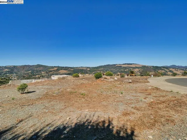 3923 Heathfield Pl, Santa Rosa, California 95404