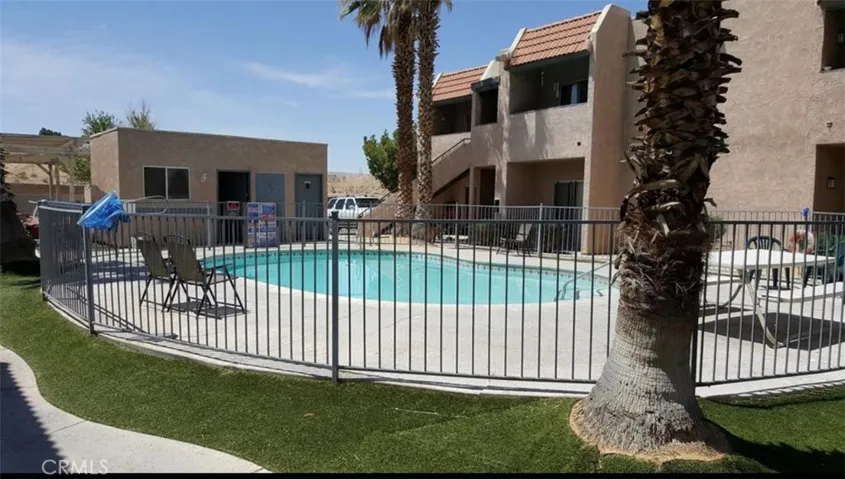 1040 May Lane, Barstow, California 92311