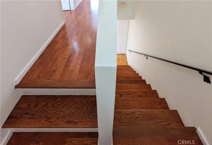 335 E Plymouth Street Unit 7, Inglewood, California 90302