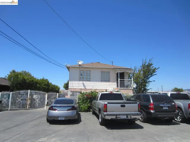 715 Louisiana Street, Oakland, California 94603