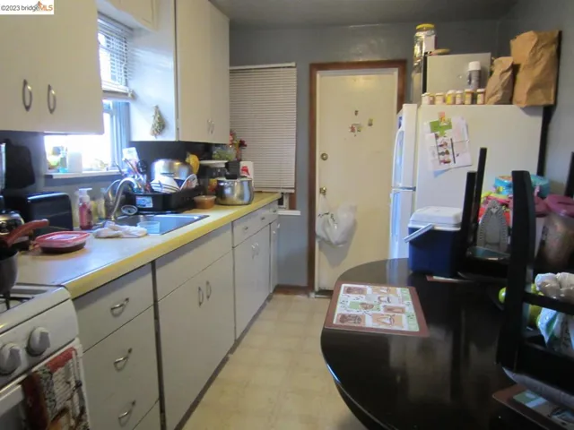 715 Louisiana Street, Oakland, California 94603