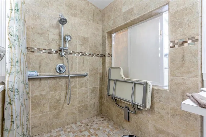2900 Fairview Road, Hollister, California 95023