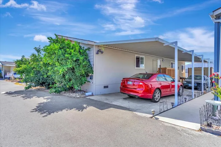 2900 Fairview Road, Hollister, California 95023