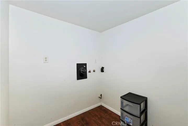 1906 Oakleaf Court, Running Springs, California 92382