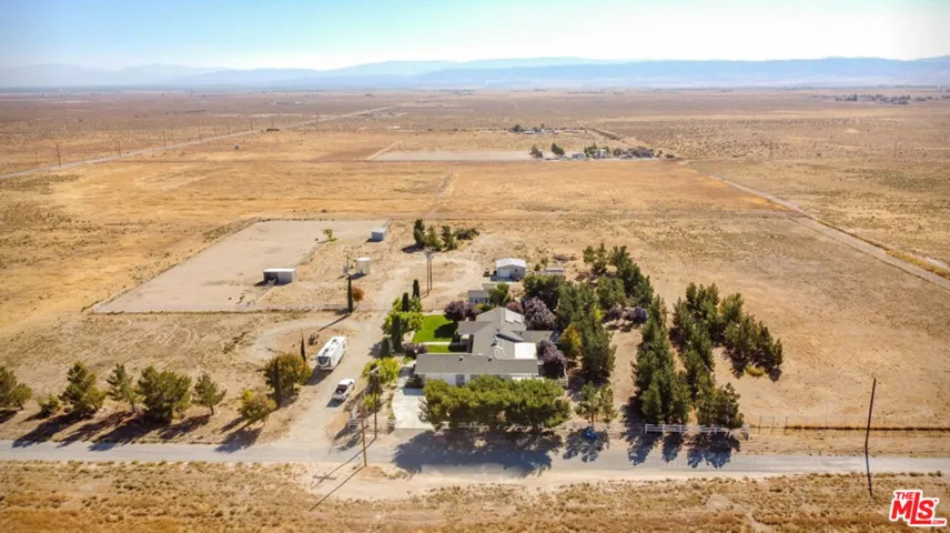 7128 W Avenue D8, Lancaster, California 93536