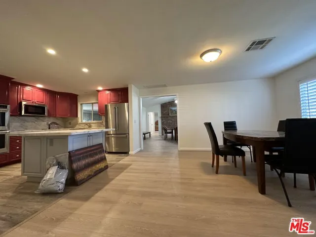 7128 W Avenue D8, Lancaster, California 93536